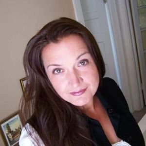 Meet your Posher, Jacqueline